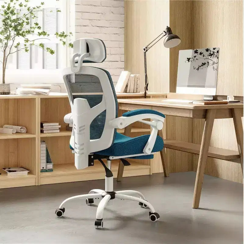 Sedia da ufficio ergonomica con poggiapiedi, schienale alto in rete, poggiatesta regolabile, 125 kg