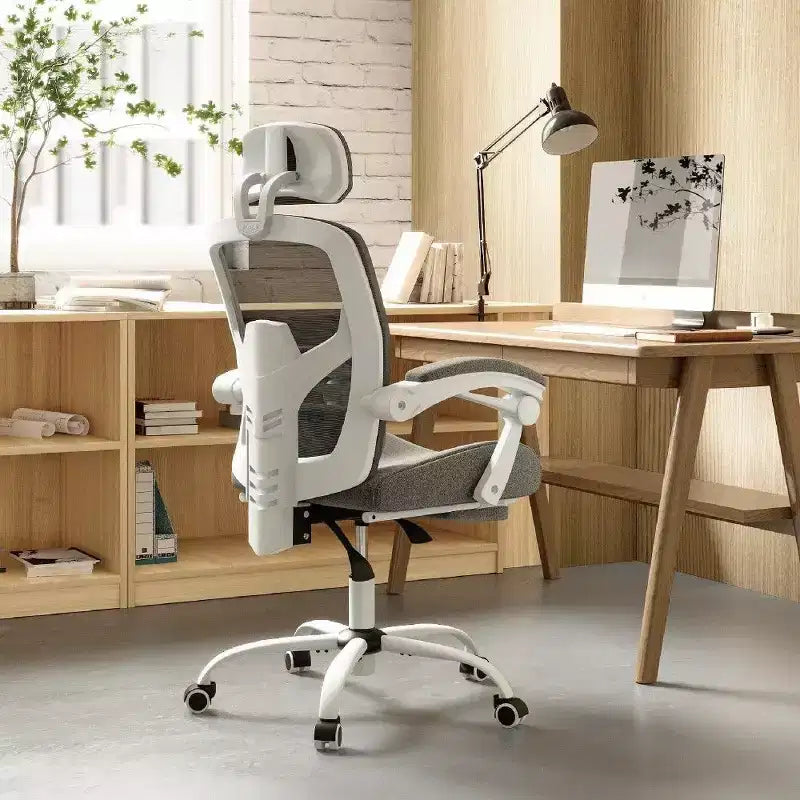 Sedia da ufficio ergonomica con poggiapiedi, schienale alto in rete, poggiatesta regolabile, 125 kg