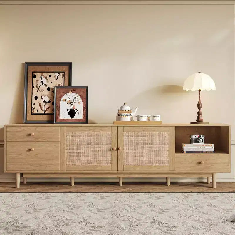 Mobile TV in rattan stile Mid-Century moderno da 77" per TV da 65"+, con cassetti e vani aperti